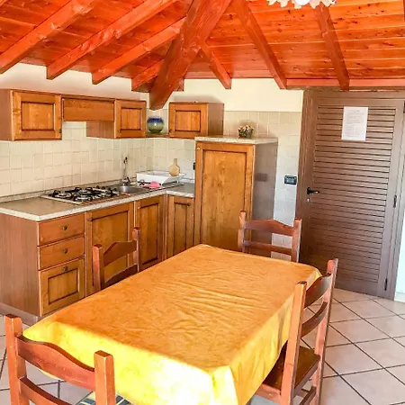 Agriturismo La Cicala 公寓式酒店 Rossi